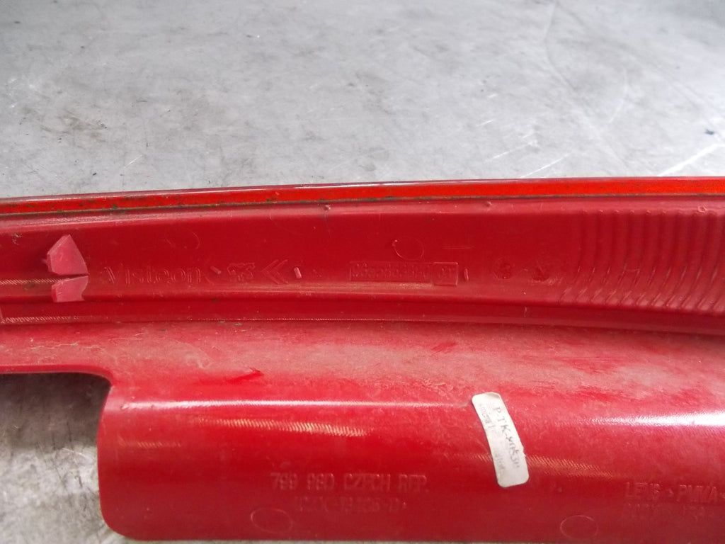 CITROEN C4 NS/ PASSENGER SIDE REAR UPPER REFLECTOR 4CZX13405D