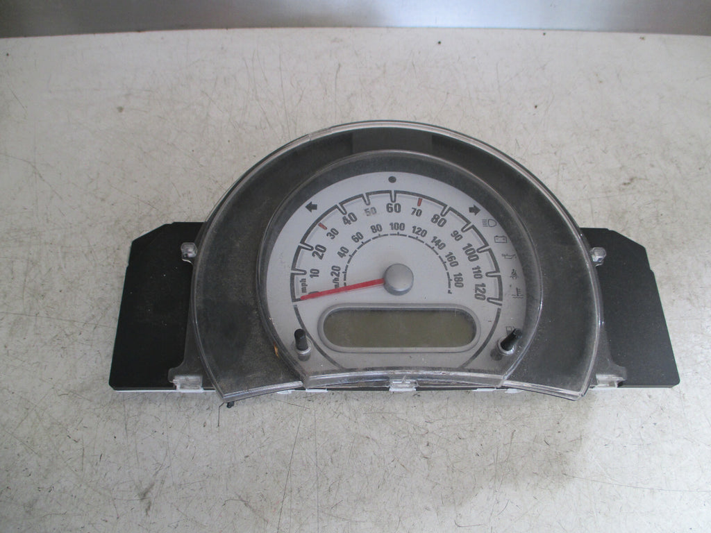 VAUXHALL AGILA  MK2 2010 1.2 PETROL SPEEDOMETER INSTRUMENT CLUSTER 3410052K1