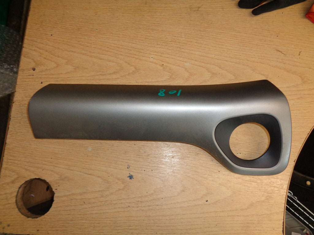 PEUGEOT 108 MK2 1.0 PETROL PASSENGER SIDE AIR VENT TRIM GREY 550120H060