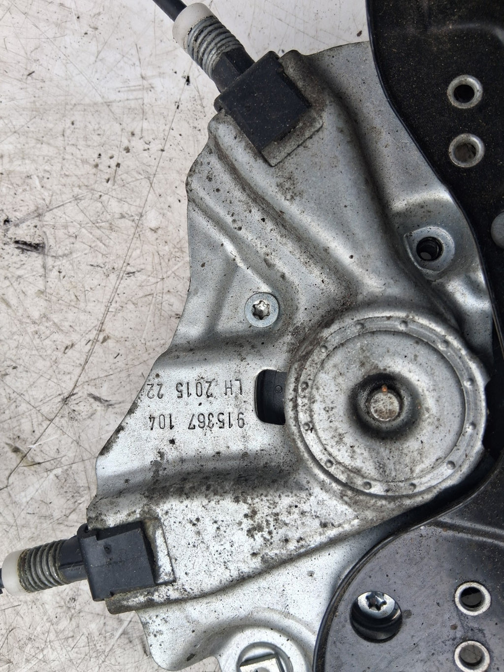 2018 VAUXHALL ZAFIRA C NSF PASSENGER SIDE LEFT WINDOW MOTOR REGULATOR 20951581