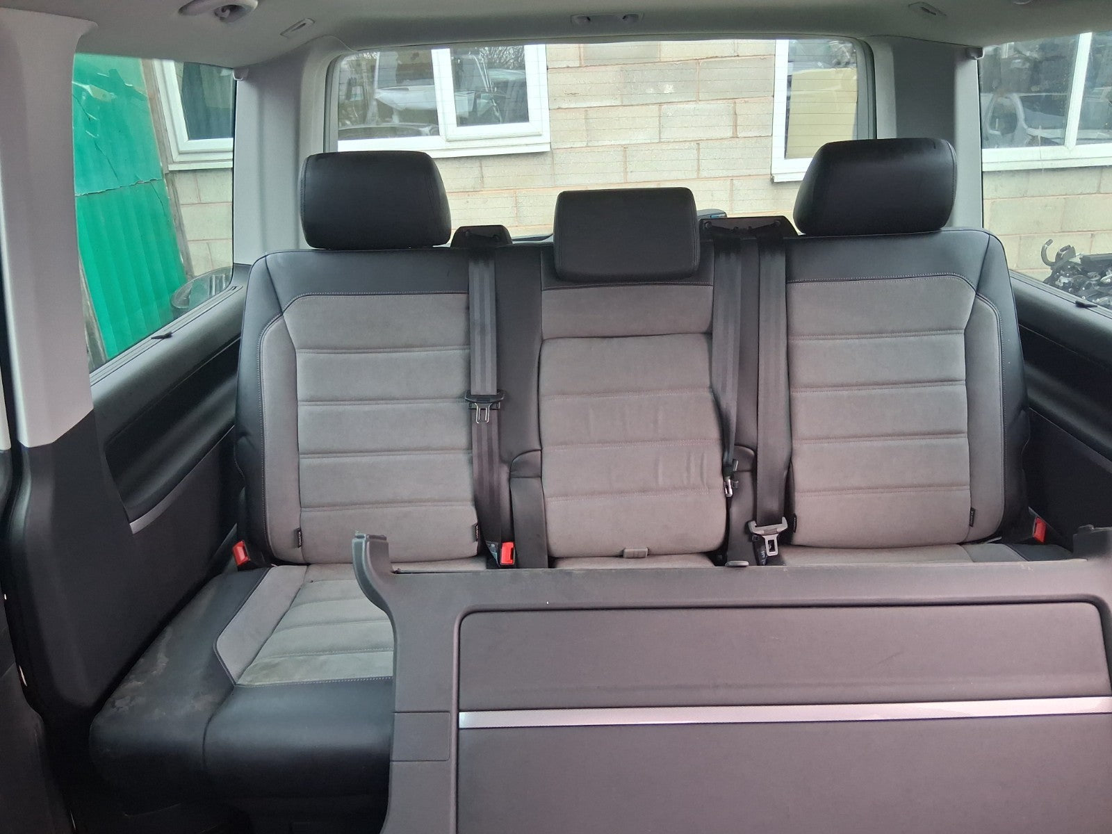 2023 VOLKSWAGEN TRANSPORTER CARAVELLE T6.1 REAR TRIPLE SEAT BENCH SEAT COMPLETE