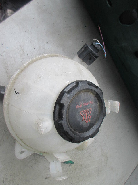 VW CADDY TYP 2K 2019 COOLANT EXPANSION TANK 1K0121407F