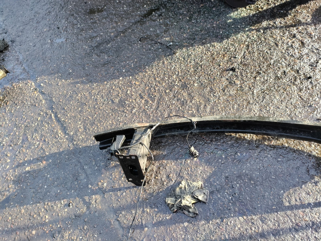 2007 BMW 3 SERIES E90 FRONT BUMPER REINFORCEMENT CRASH BAR 5111714664516