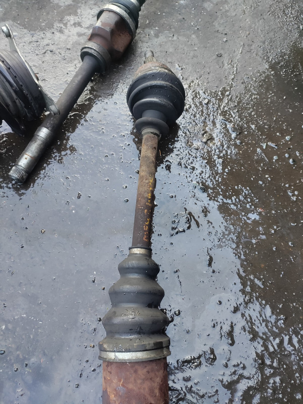 2009 RENAULT MEGANE MK2 1.9 DIESEL DRIVER SIDE DRIVE SHAFT