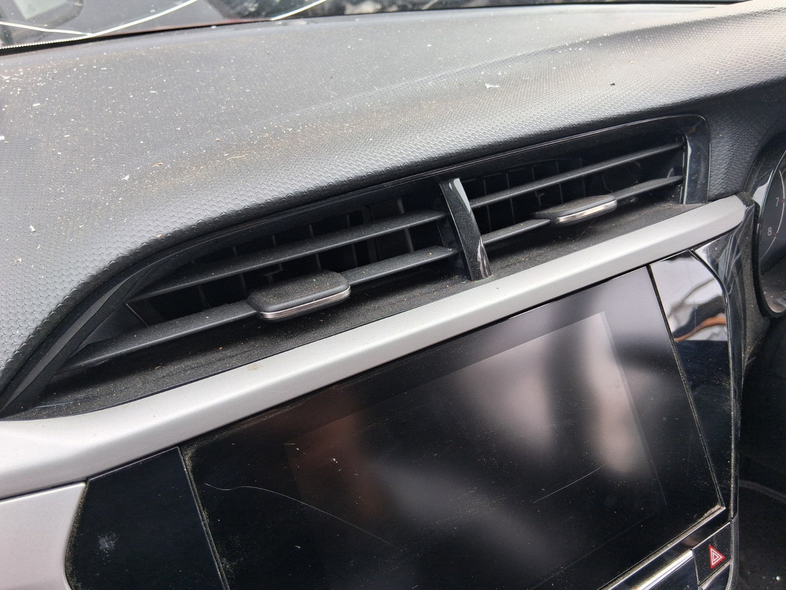 2020 VAUXHALL CORSA F HATCH MIDDLE DASH AIR VENTS