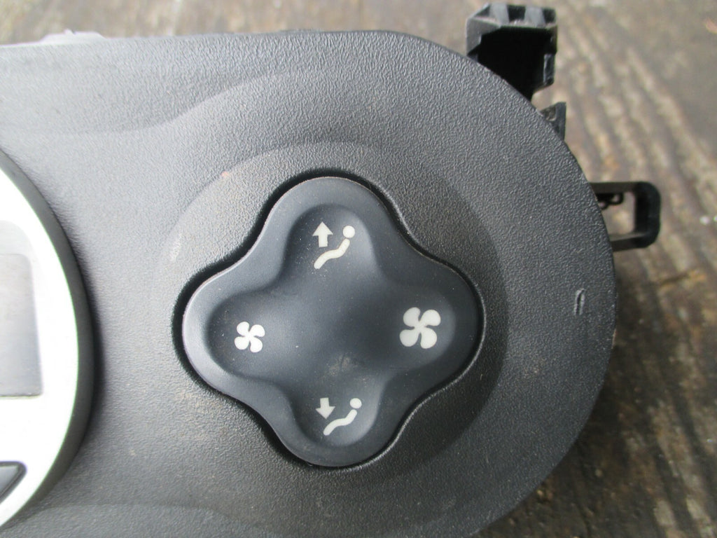 RENAULT WIND 2011 CLIMATE CONTROL HEATER PANEL SWITCHES 69957006
