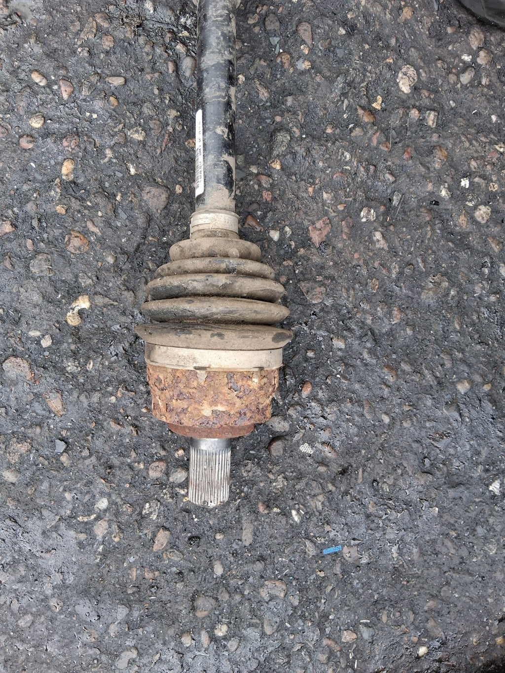 2016 VOLVO V40 D3 NSF PASSENGER SIDE FRONT LEFT DRIVERSHAFT P31367904