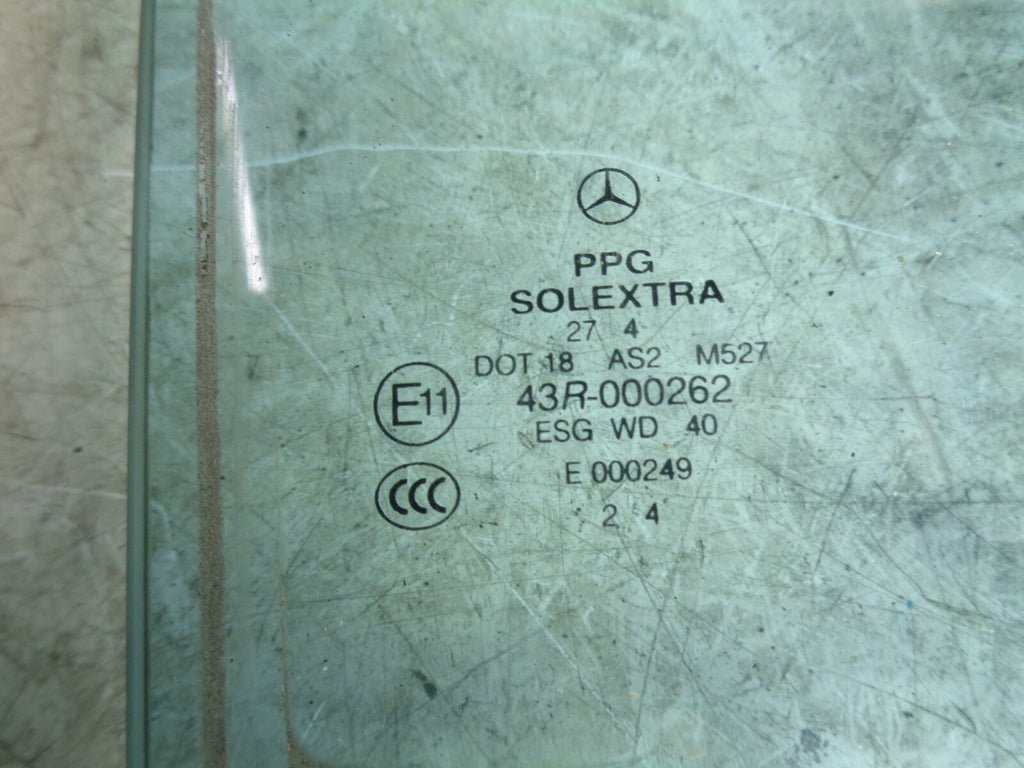 MERCEDES C CLASS OSR DRIVER SIDE REAR DOOR WINDOW GLASS E1143R000262