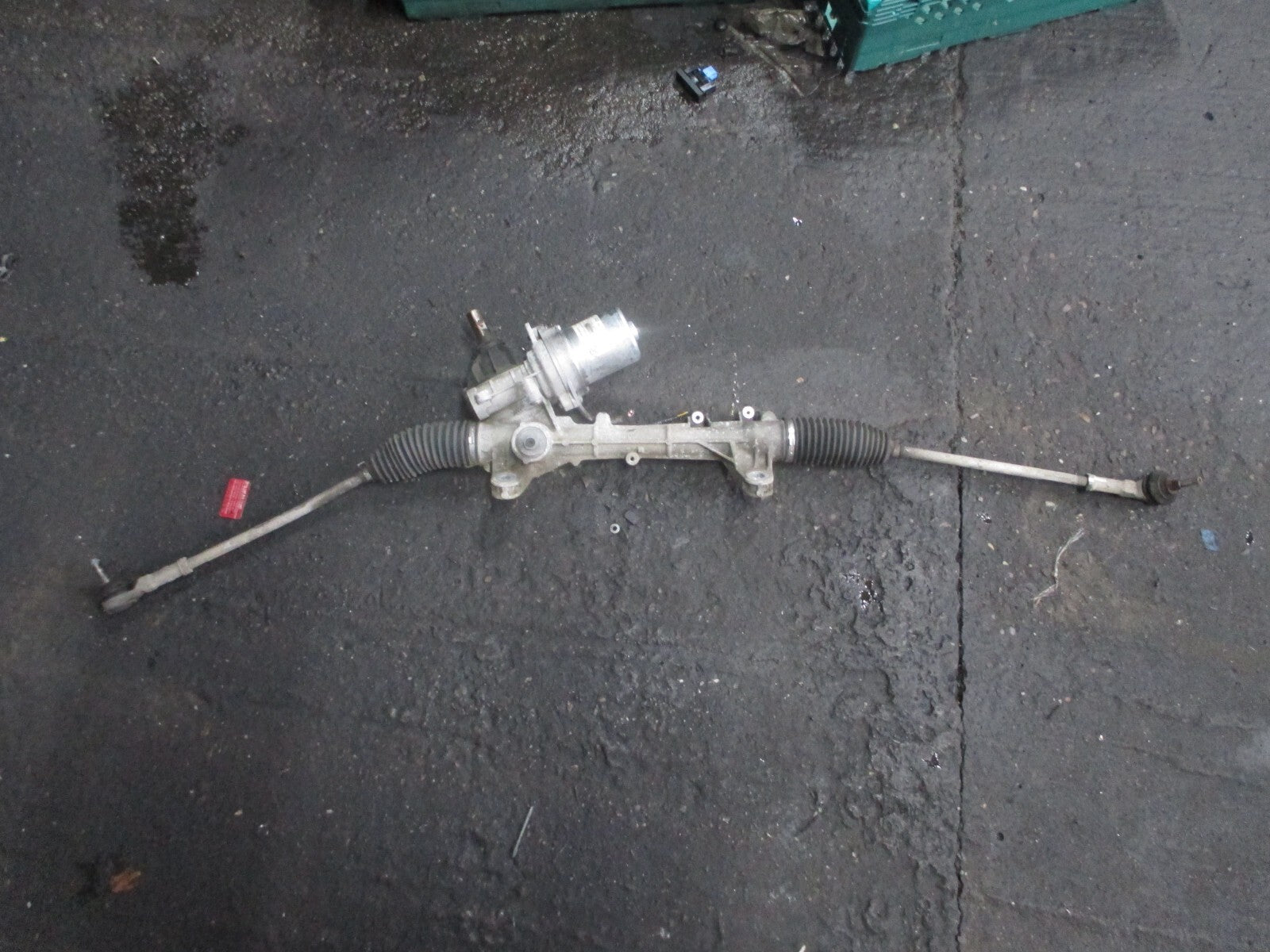 2017 RENAULT TWINGO RHD STEERING RACK PUMP 490011467R