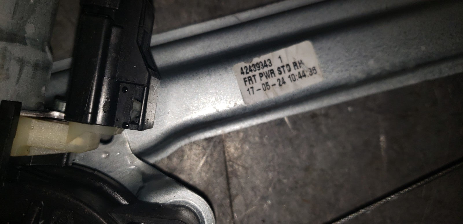 VAUXHALL VIVA 2018 OSF DRIVER SIDE FRONT REGULATOR LINKAGE 98810M2X10