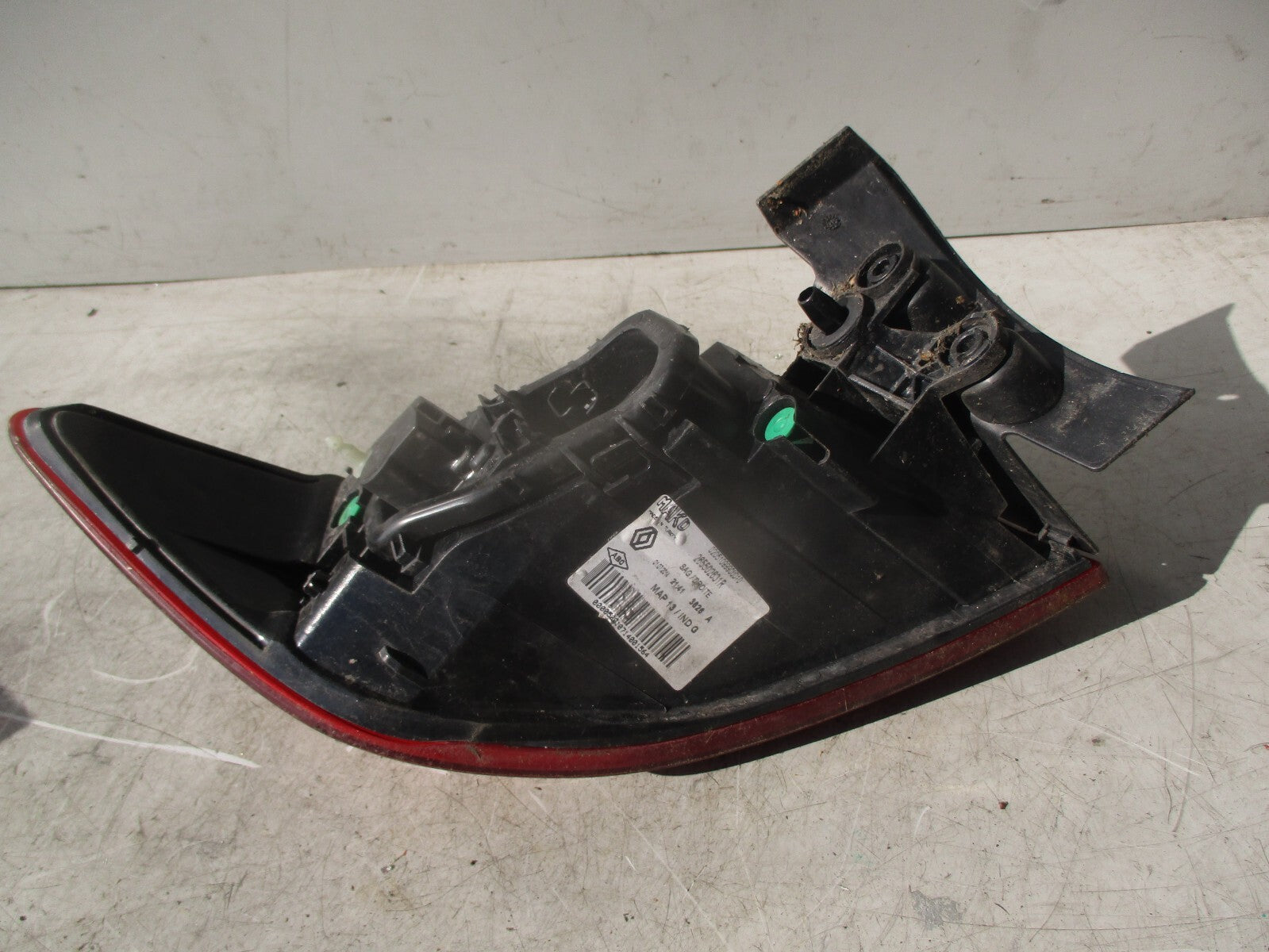 2015 RENAULT CLIO MK4 OSR DRIVER SIDE REAR RIGHT TAIL LAMP TAIL LIGHT 265554091R