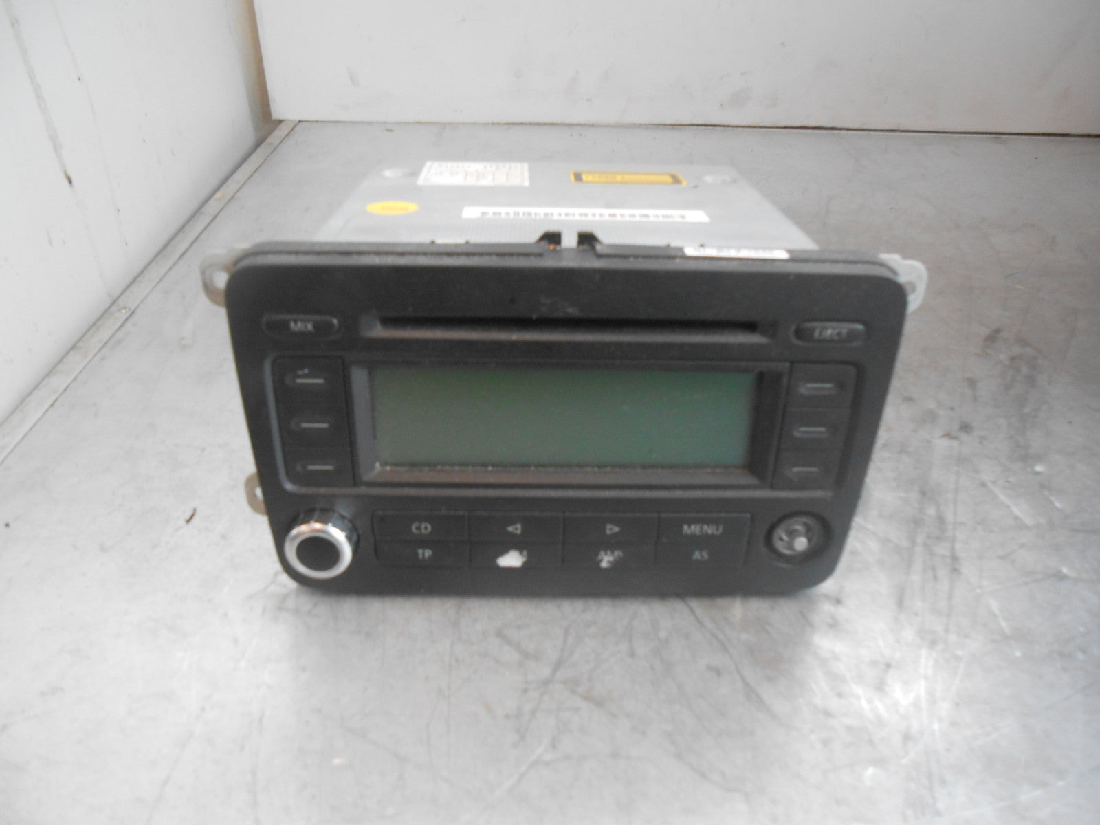VW VOLKSWAGEN TOURAN 1T (MK1) RCD 300 CD PLAYER STEREO HEAD UNIT 1K0035186P