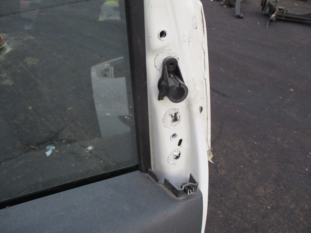 FIAT SCUDO 270 2014 NSF PASSENGER SIDE FRONT DOOR GLASS HANDLE CARD REG WHITE