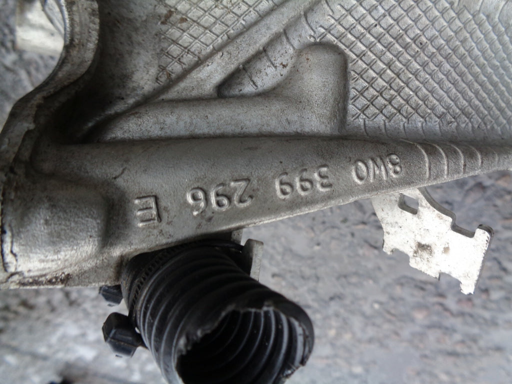 AUDI A5 8W6 2017 2.0 TDI DRIVER SIDE ENGINE SUSPENSION MOUNT 8W0399296E
