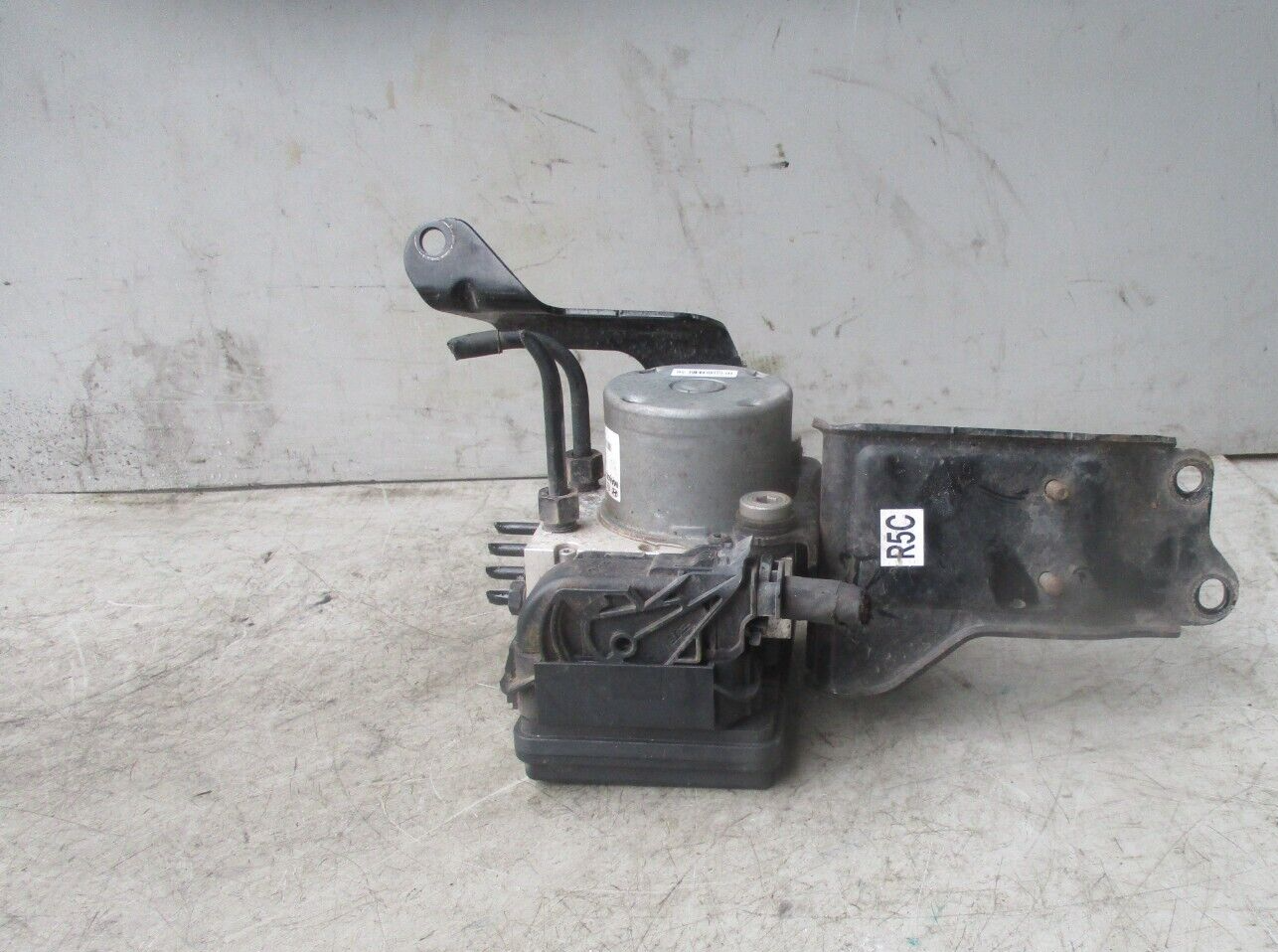 2018 KIA STONIC ABS PUMP AND CONTROL MODULE UNIT BE6003V107