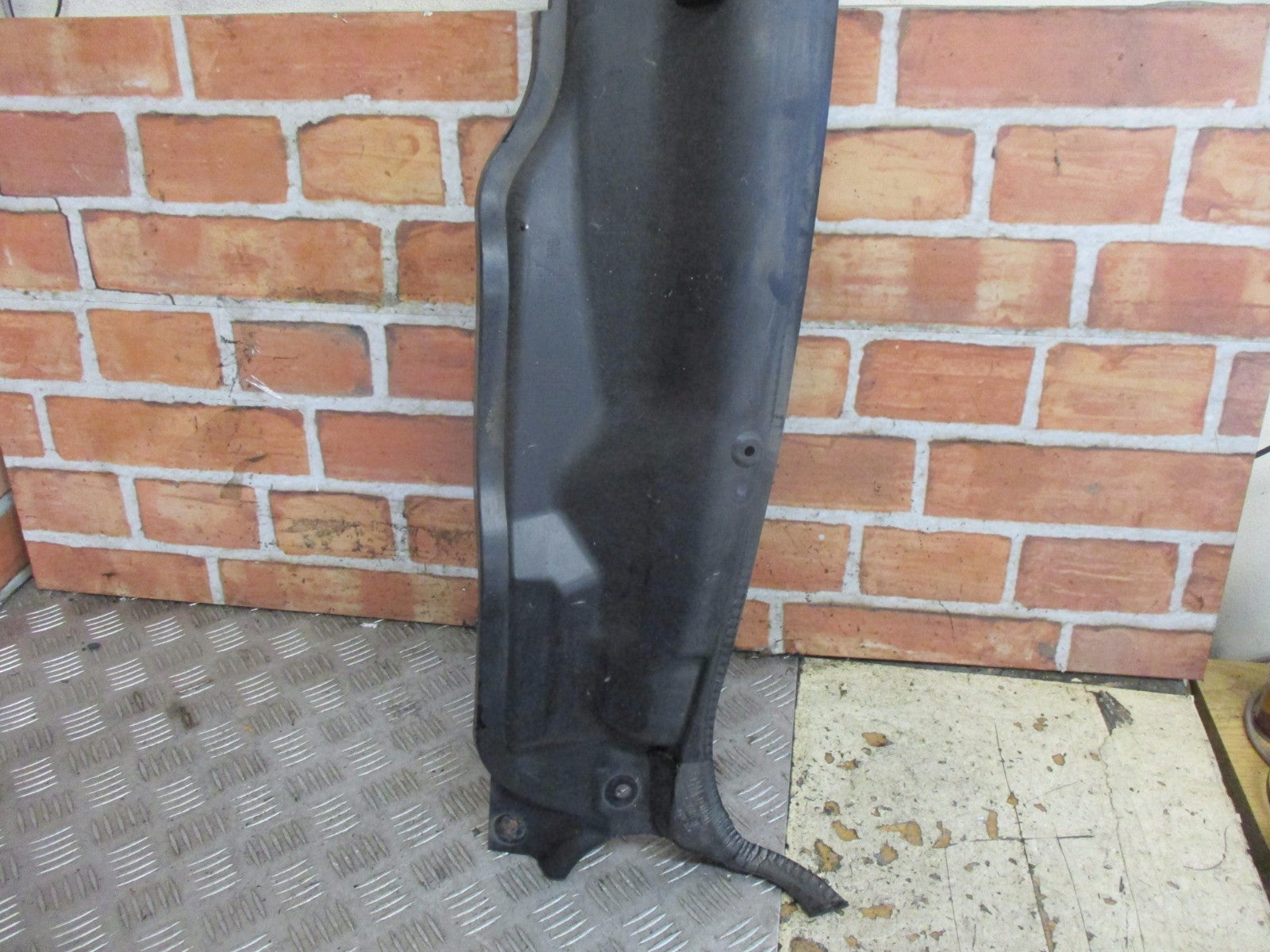 VAUXHALL ASTRA J MK6 2014 UNDER SCUTTLE PANEL BULKHEAD PLASTIC TRIM 13271941