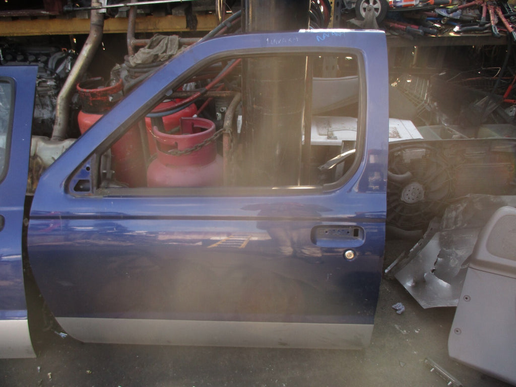 2002 NISSAN NAVARA D22 NSF PASSENGER SIDE FRONT LEFT BARE DOOR BLUE