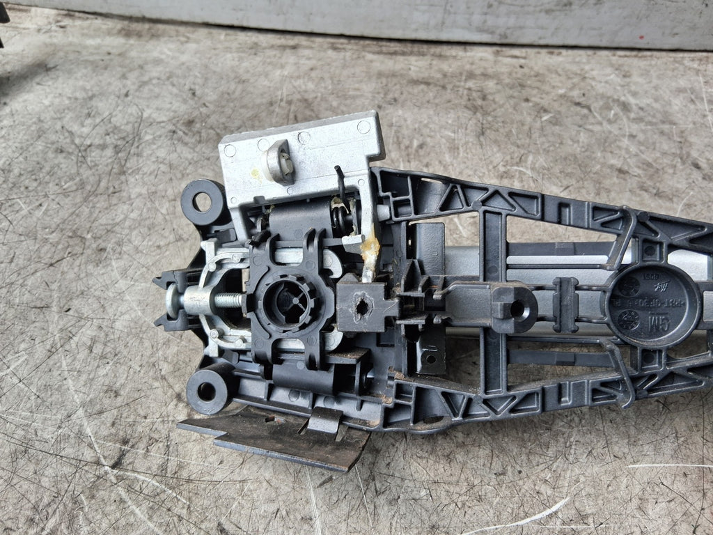 2016 VAUXHALL ZAFIRA C MK3 NSF PASSENGER SIDE FRONT LEFT EXTERIOR DOOR HANDLE