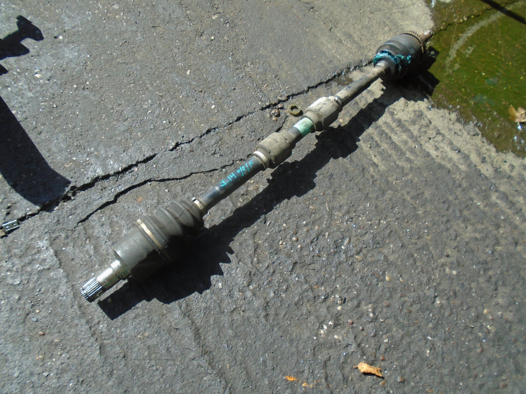 HYUNDAI I40 2014 1.7 CRDI OSF DRIVER SIDE FRONT DRIVESHAFT 495013Z450