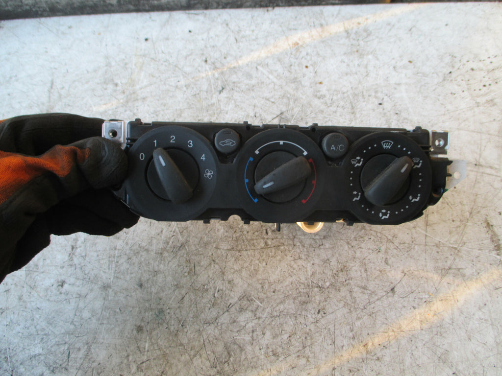 FORD FOCUS MK2 2010 HEATER AC CLIMATE CONTROL SWITCH CONTROL 7M5T19980BB