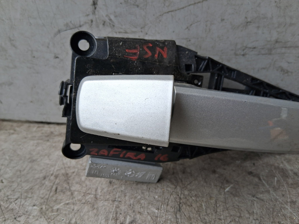2016 VAUXHALL ZAFIRA C MK3 NSF PASSENGER SIDE FRONT LEFT EXTERIOR DOOR HANDLE