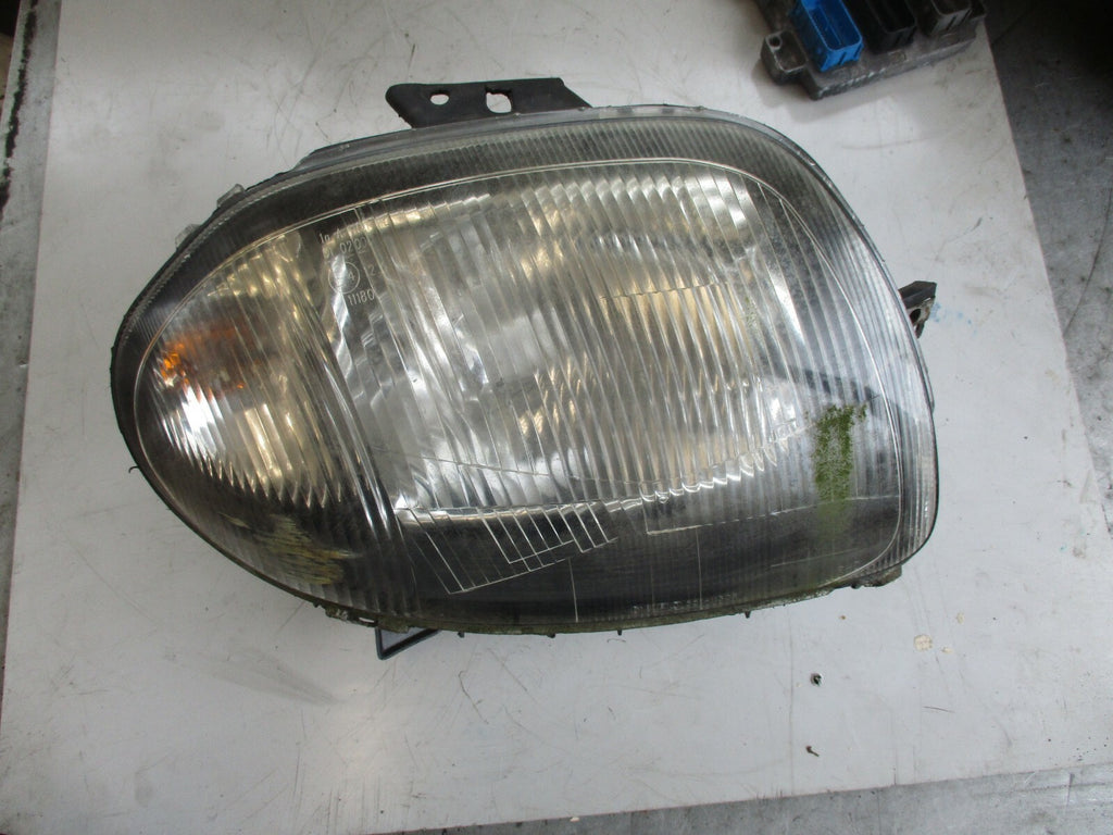 RENAULT CLIO MK2 PRE FACELIFT OS DRIVER RIGHT OFF SIDE HEADLIGHT HEADLAMP