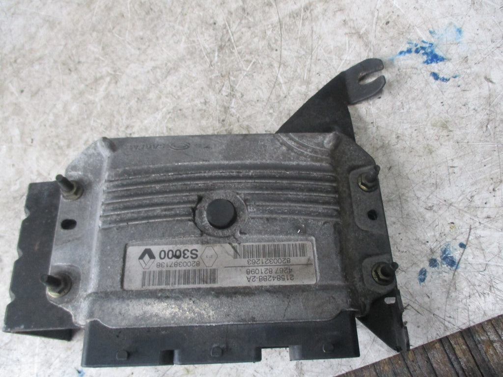 RENAULT MEGANE MK2 2004 ECU ENGINE CONTROL UNIT 8200387138,21584288