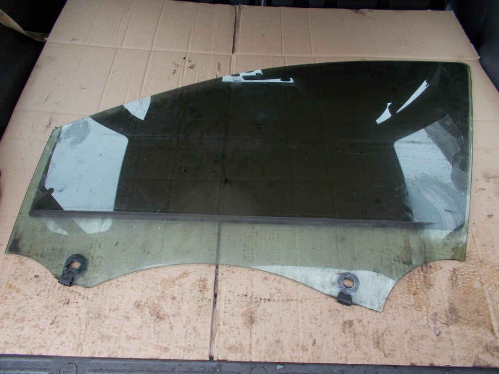 2004 RENAULT MEGANE SCENIC NSF PASSENGER SIDE FRONT WINDOW GLASS E243R009007