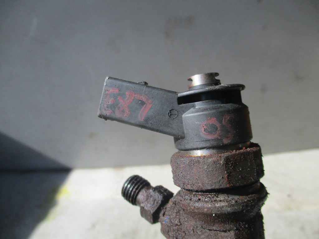 2005 BMW 1 SERIES E87 2.0 DIESEL FUEL INJECTOR