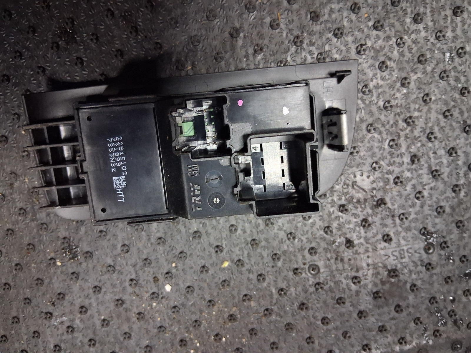 2018 VAUXHALL ZAFIRA C NSF PASSENGER SIDE FRONT WINDOW CONTROL SWITCH 22915102