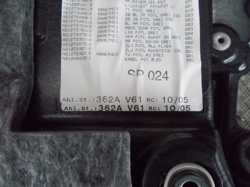 MERCEDES E CLASS W212 2016 NSR PASSENGER SIDE REAR DOOR CARD WHITE