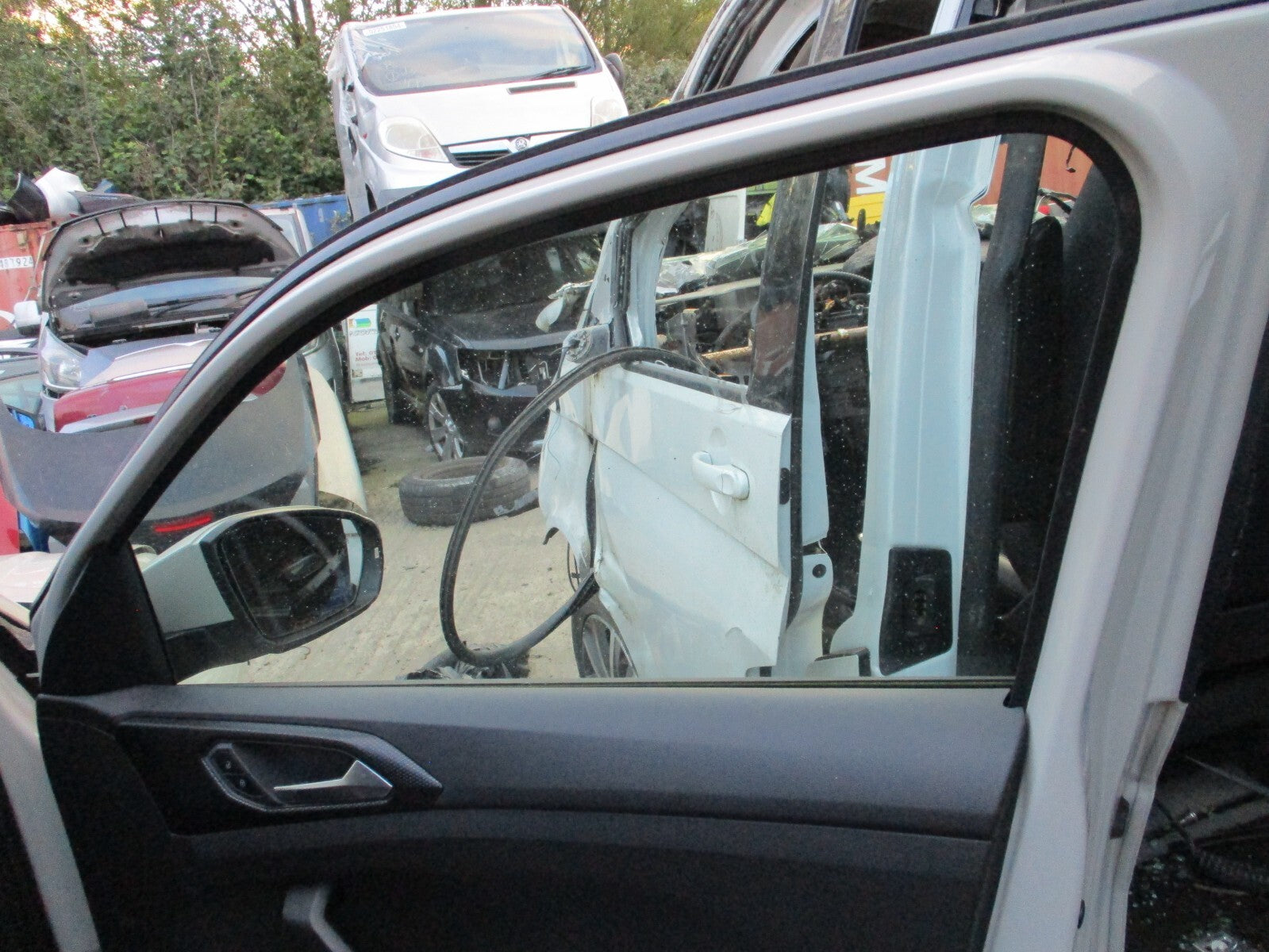 2023 VW VOLKSWAGEN T CROSS OSF DRIVER SIDE FRONT WINDOW GLASS
