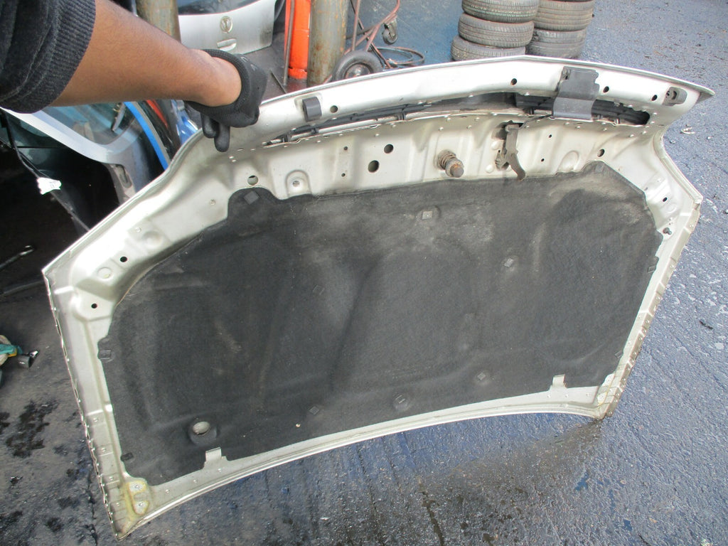 VAUXHALL VECTRA C ENGINE HOOD FRONT BONNET PANEL SILVER