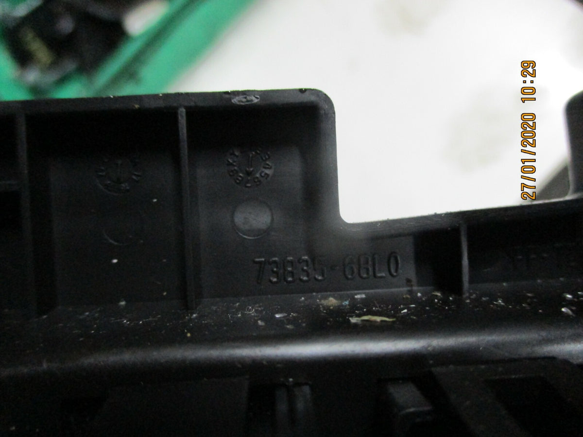 SUZUKI SWIFT MK3 2015 HEADLIGHT AIM ADJUST CONTROL OFF SWITCH TRIM 73835-68L0