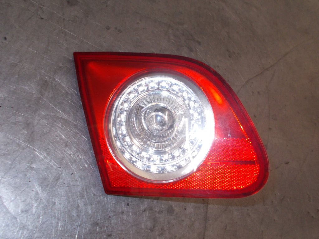 VOLKSWAGEN PASSAT B6 2006 NSR PASSENGER SIDE REAR LIGHT TAIL LIGHT 3C5945093