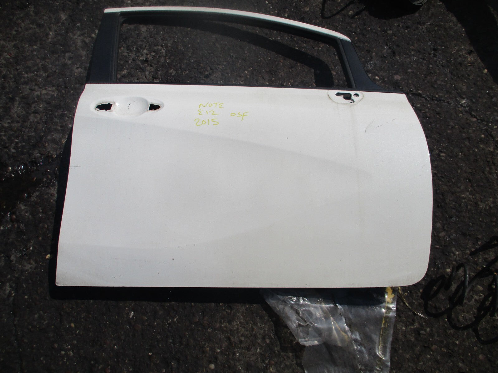 2015 NISSAN NOTE E12 OSF DRIVER SIDE FRONT BARE DOOR WHITE PEARL QAB