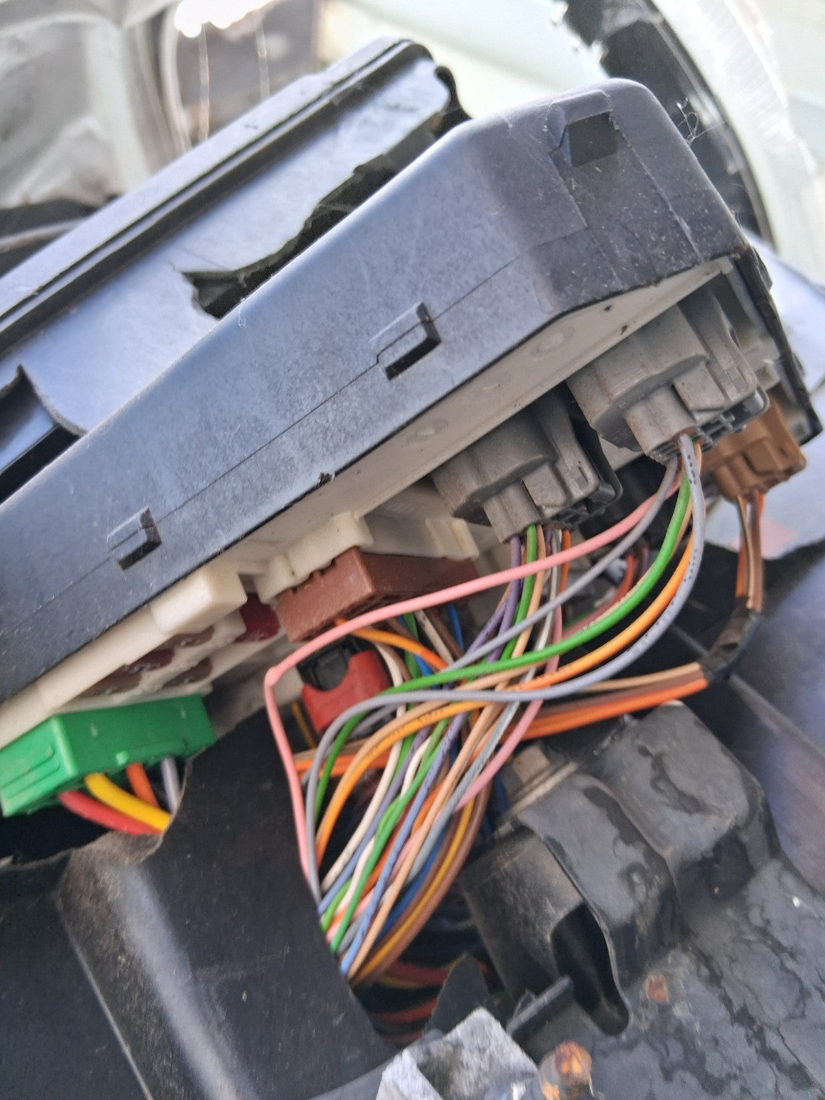2024 RENAULT MASTER MK3 2.3 DIESEL FUSE BOX CONTROL MODULE UNIT 284B70934R