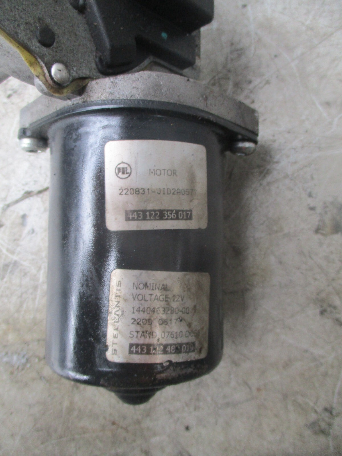 2023 VAUXHALL MOVANO MK3 FRONT WINDSCREEN WIPER MOTOR 443122356017