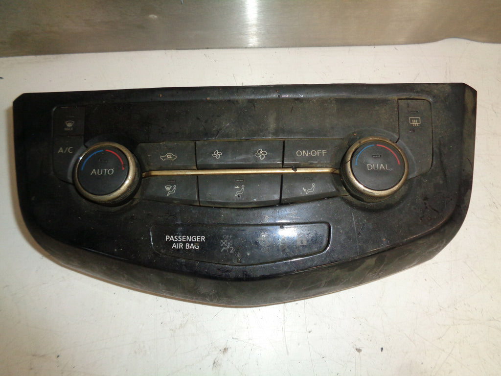 NISSAN X TRAIL T32 2018 HEATER DUAL AC CLIMATE CONTROL UNIT 275004EA0A