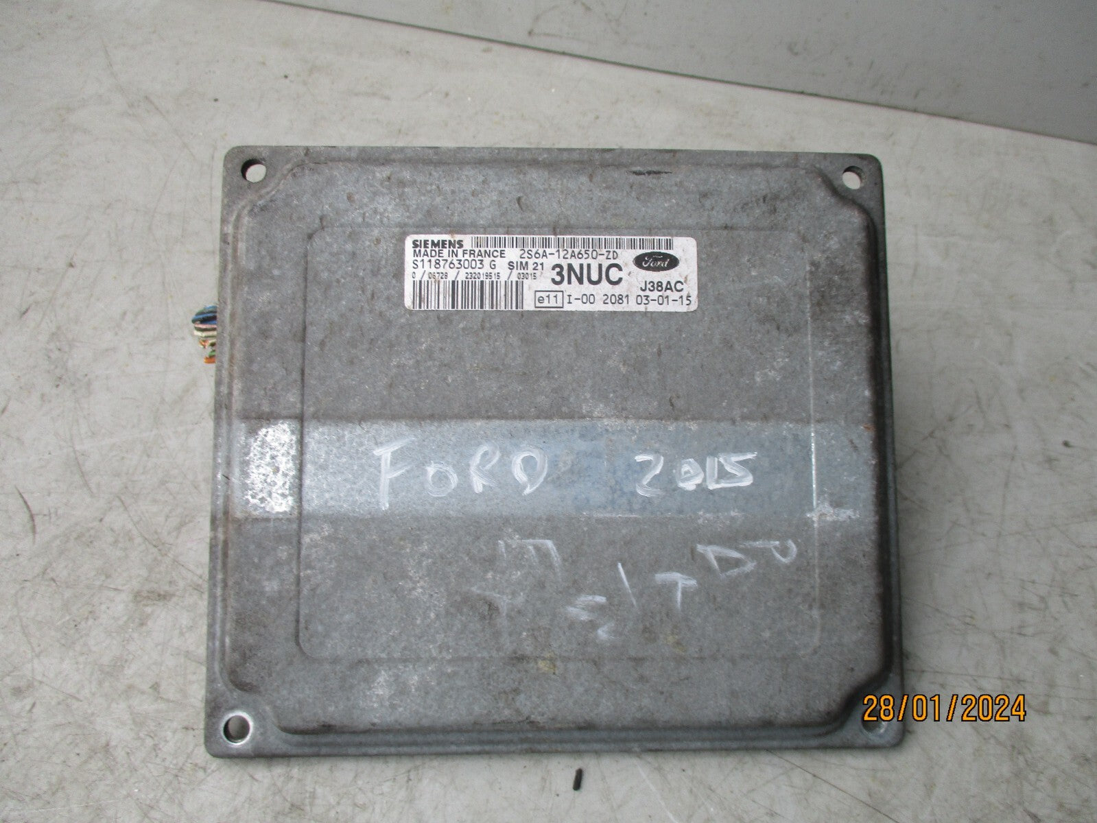 FORD FIESTA MK6 2005 1.3 PETROL ECU ENGINE CONTROL MODULE 2S6A12650ZD