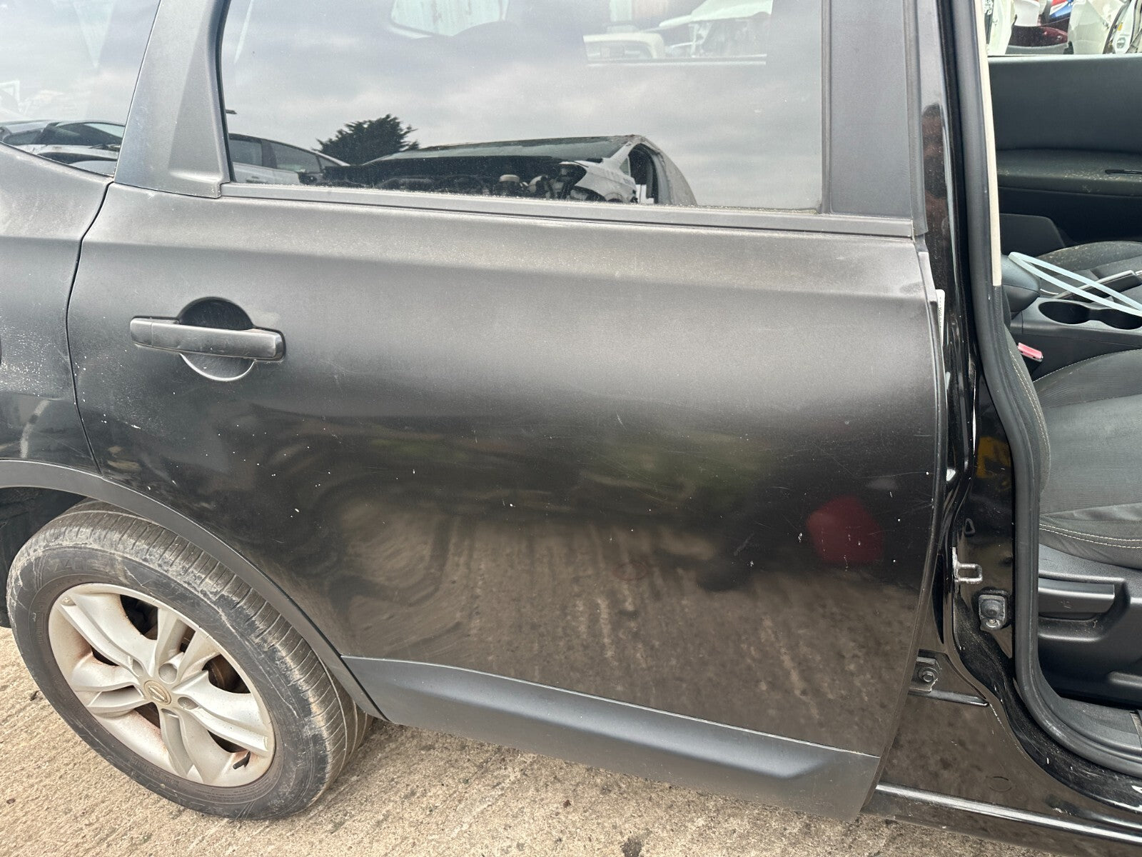 2010 NISSAN QASHQAI J10 +2 PLUS 2 OSR DRIVER SIDE REAR DOOR COMPLETE BLACK Z11G