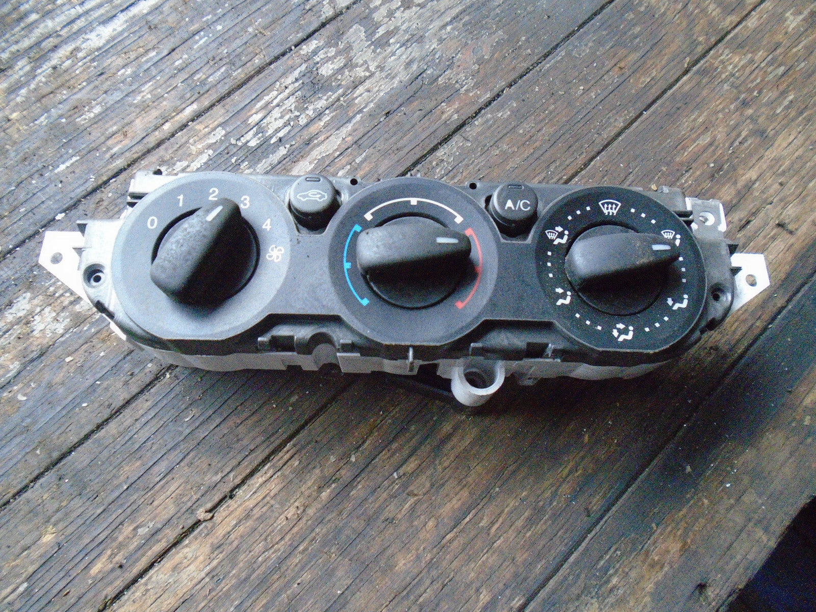 FORD FOCUS MK2 2009 HEATER AC CLIMATE CONTROL SWITCH PANEL 7M5T19980AA