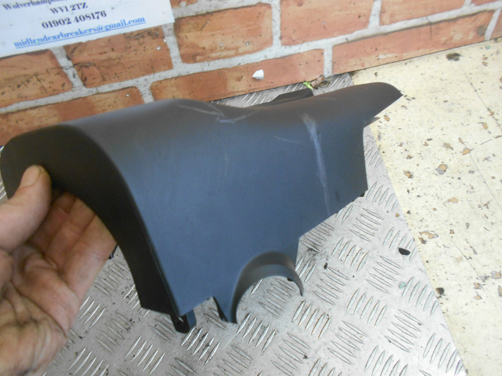 MAZDA 2 DE 2010 LOWER STEERING COLUMN TRIM PLASTIC SURROUND