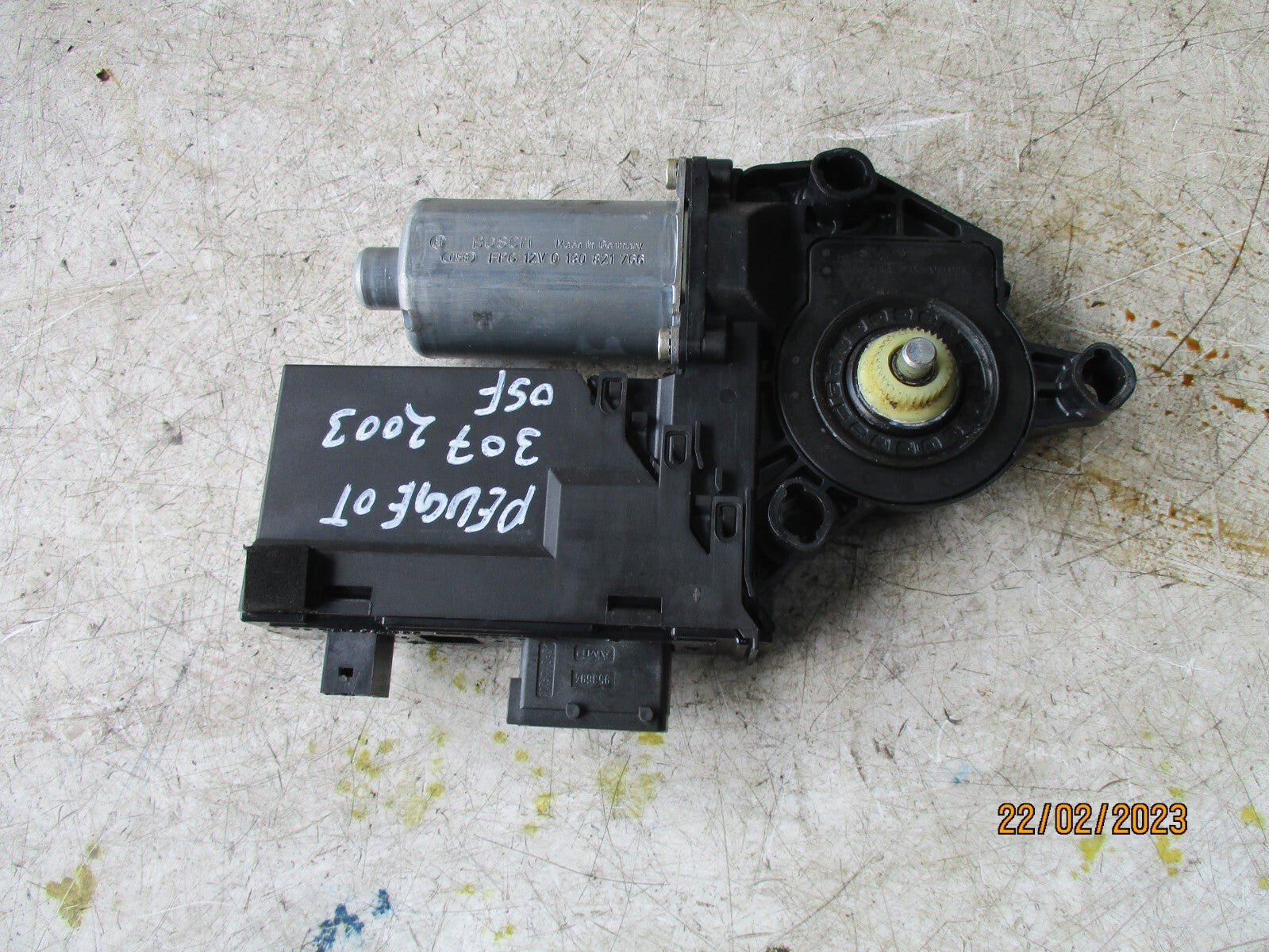PEUGEOT 307 2003 OSF DRIVER SIDE FRONT WINDOW MOTOR 9637130680