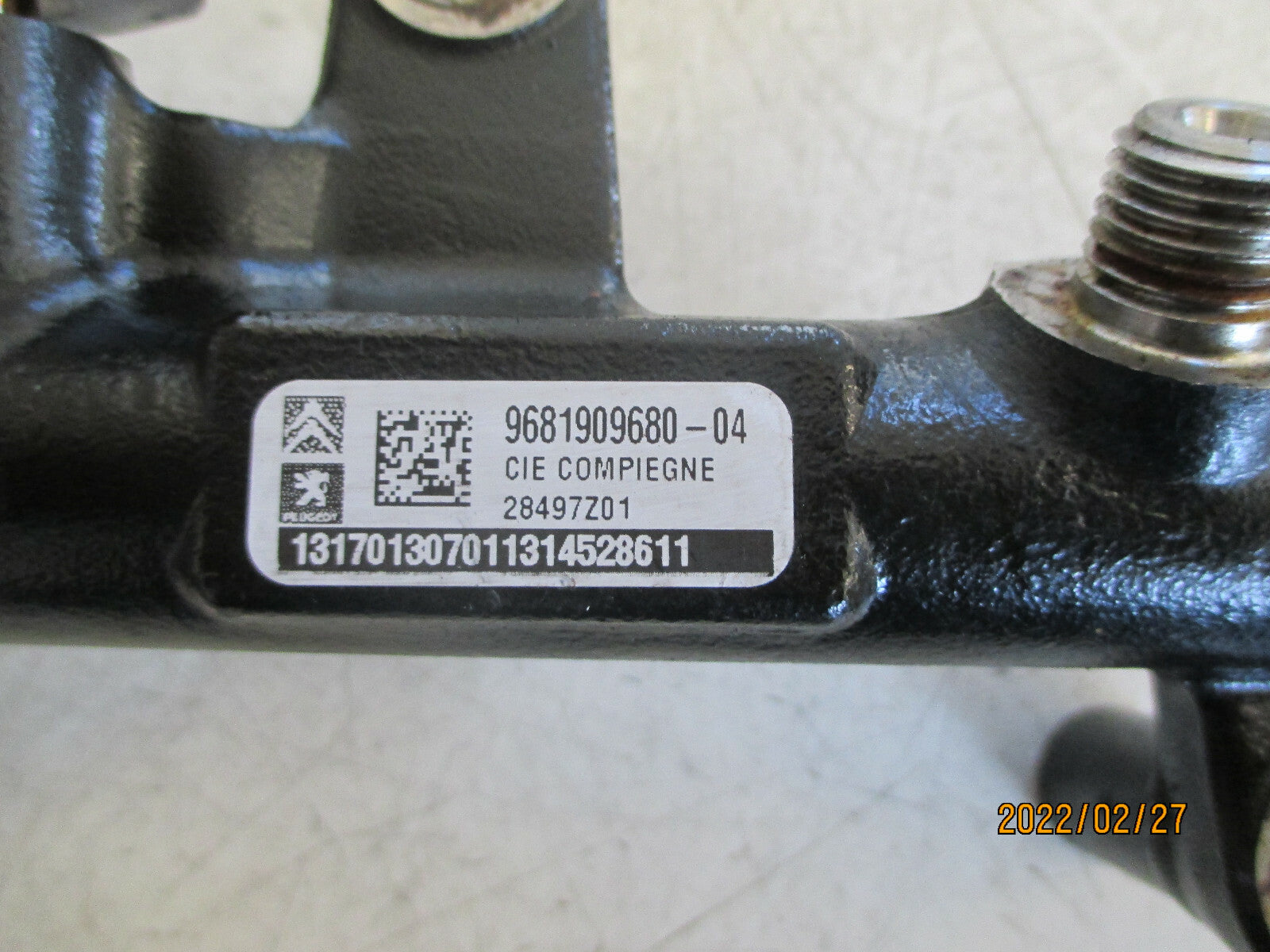FORD S MAX 2014 2.0 DIESEL FUEL INJECTION RAIL 9681909680