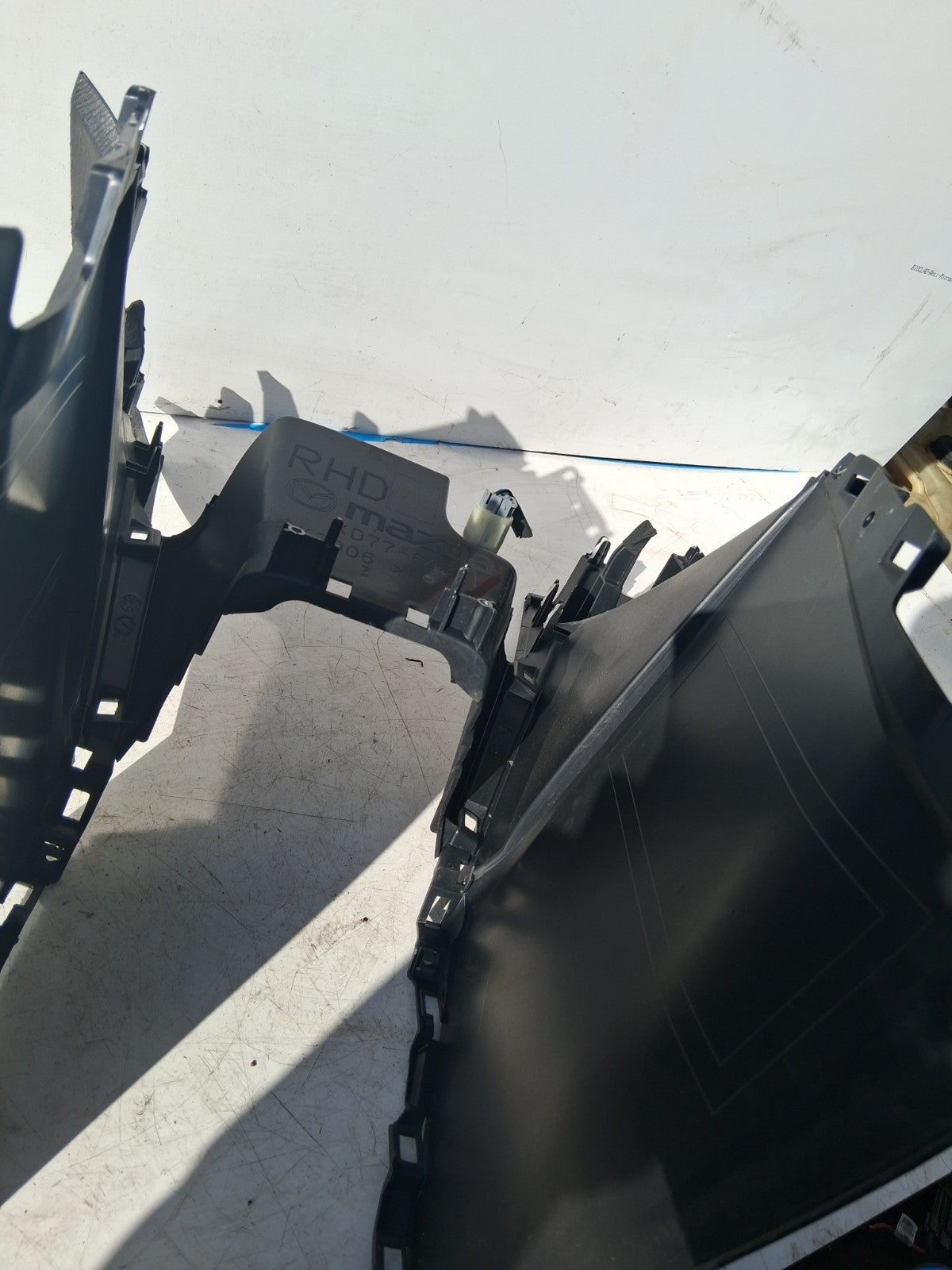 2013 MAZDA CX5 MK1 CENTRE CONSOLE USB PORT AND TRIM