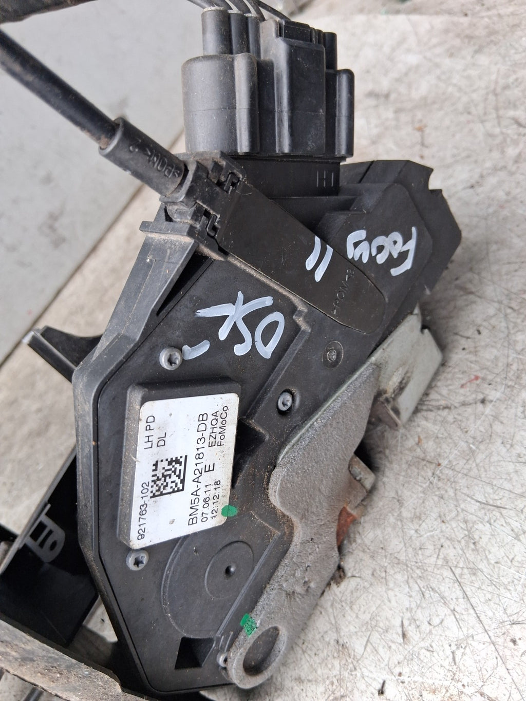 2011 FORD FOCUS OSF DRIVER FRONT DOOR LOCK MECH MECHANISM 921763-102