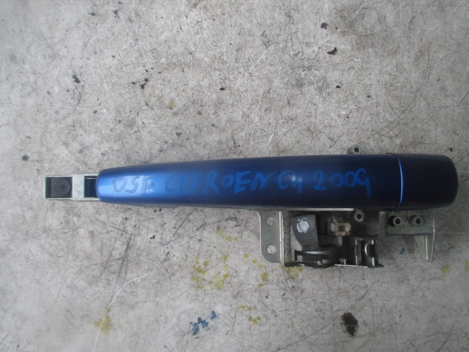 2009 CITROEN C4 OSF FRONT DRIVER SIDE EXTERIOR DOOR HANDLE BLUE