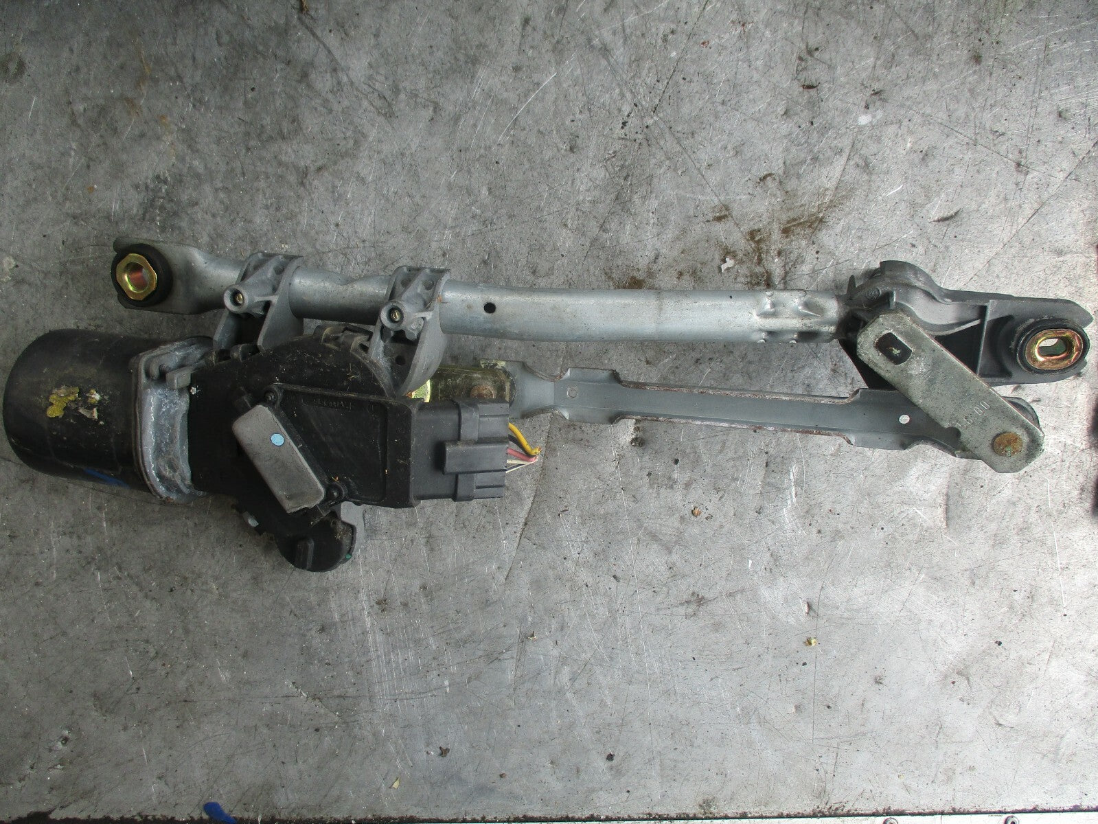 TOYOTA AYGO AB10 (MK1) WINDSCREEN WIPER MOTOR LINKAGE