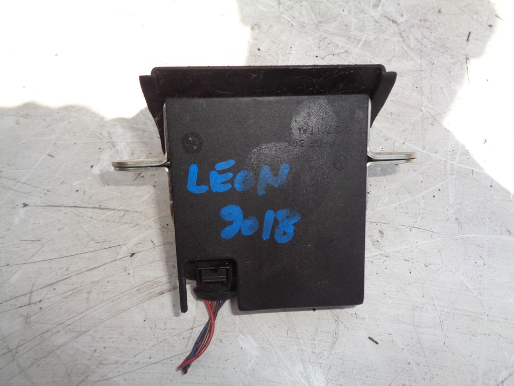SEAT LEON 5F 2018 MK3 REAR BOOTLID TAILGATE LOCK MECH MECHANISM 5F4827505D